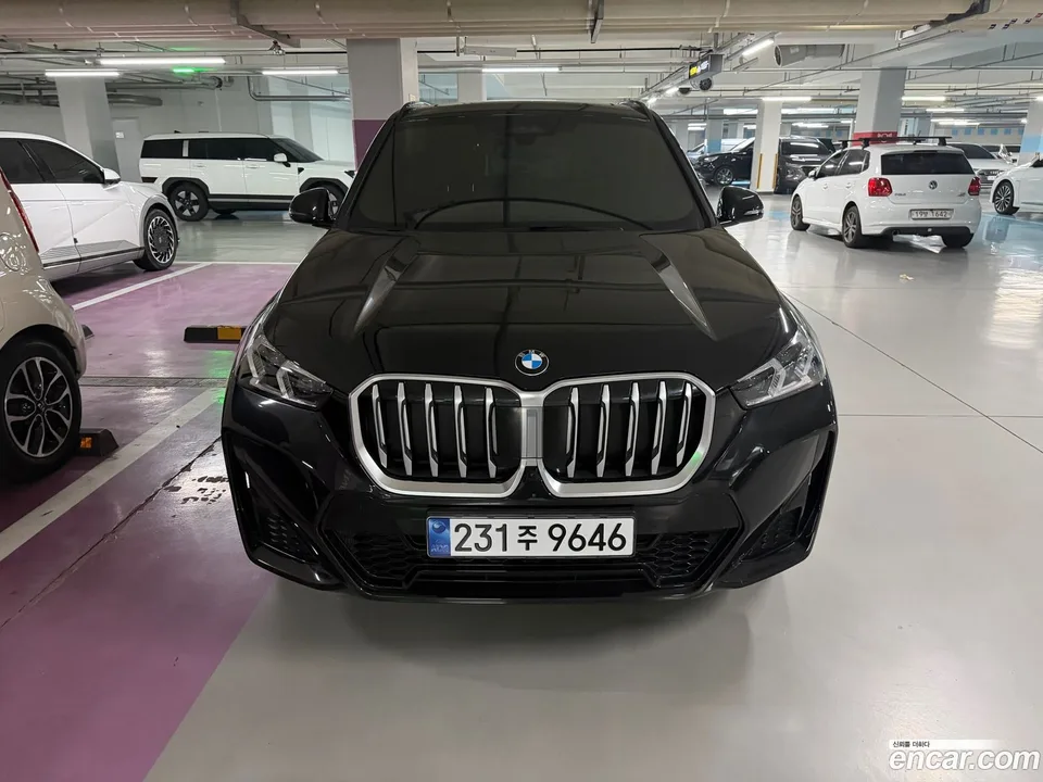 BMW X1 sDrive 20i M 2023 — миниатюра 3