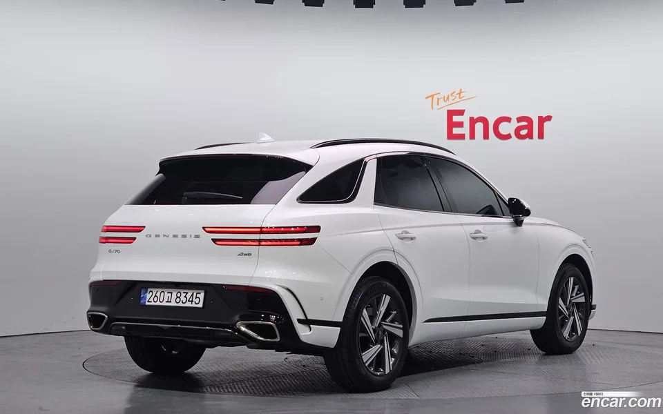 Genesis GV70 2.5T AWD 2024 — миниатюра 2