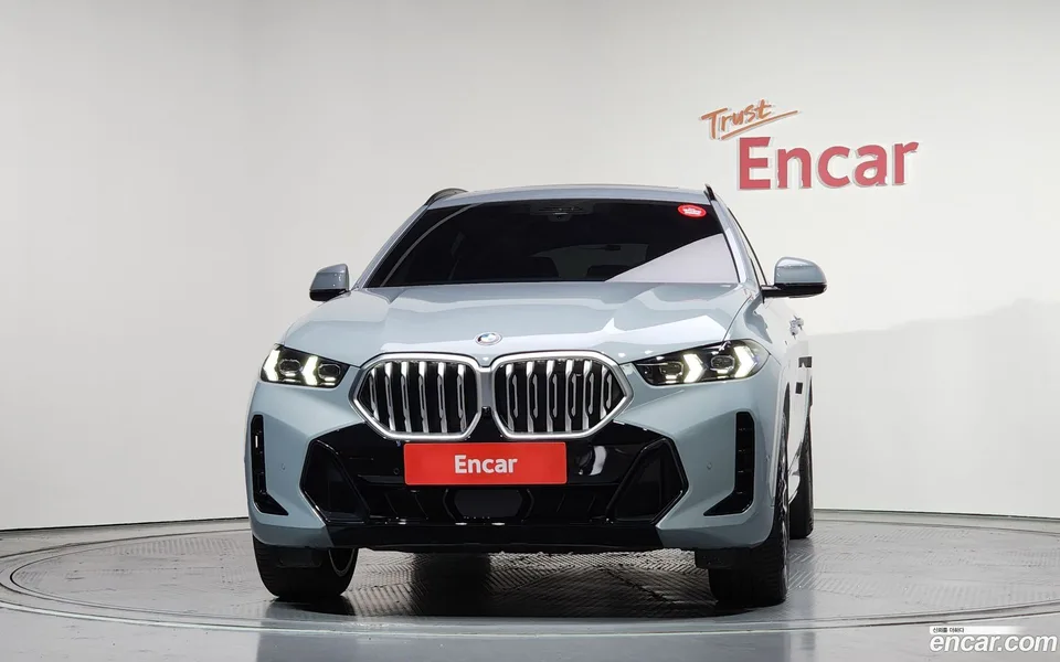BMW X6 xDrive40i M 2025 — миниатюра 3