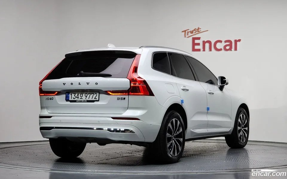 Volvo XC60 B5 2024 — миниатюра 2