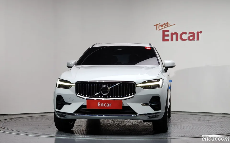 Volvo XC60 B5 2024 — миниатюра 3