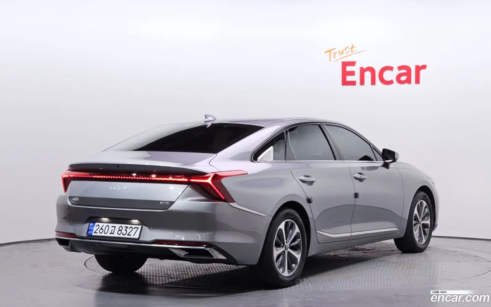 Kia K8 Hybrid 2023 — миниатюра 2