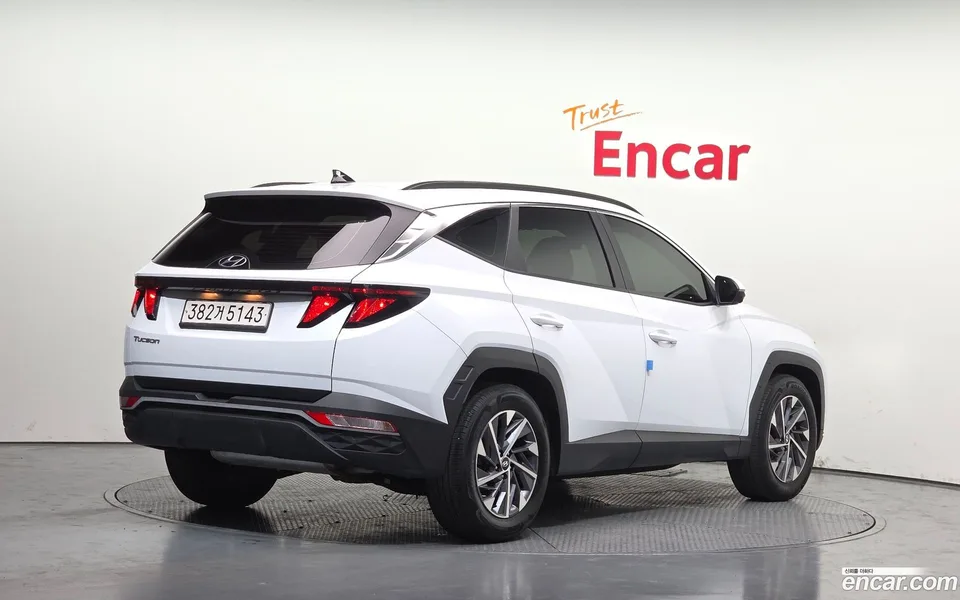Hyundai Tucson 1.6 2WD 2023 — миниатюра 2