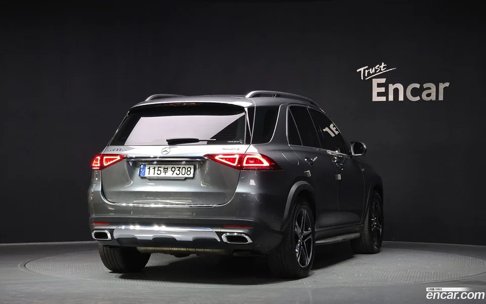 Mercedes-Benz GLE-Class GLE350e 4MATIC 2022 — миниатюра 2