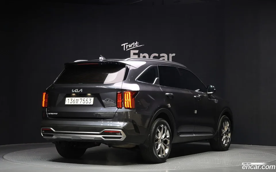 Kia Sorento 2.5T 2WD 2022 — миниатюра 2