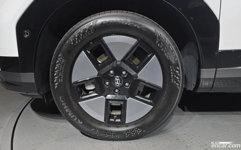 Hyundai SantaFe HEV 1.6 2WD 2023 — миниатюра 5
