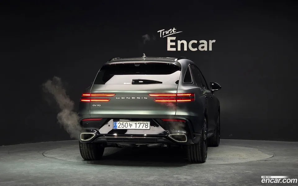 Genesis GV70 3.5T AWD 2024 — миниатюра 4