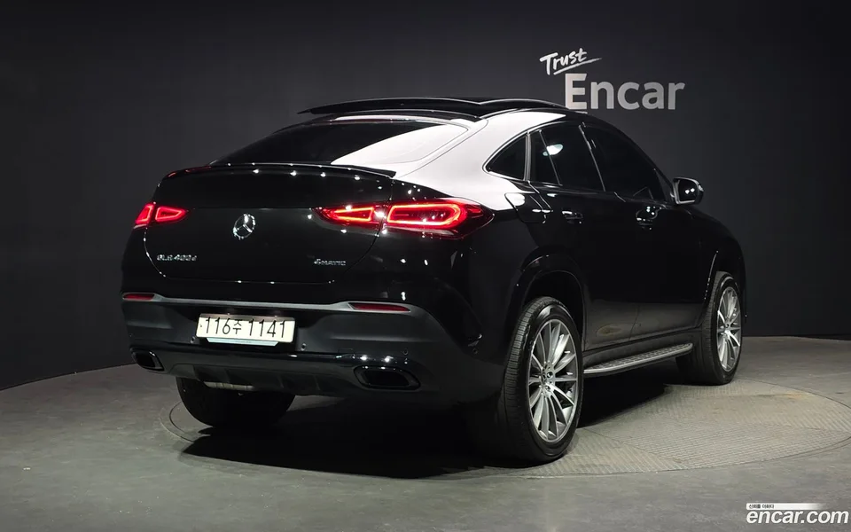 Mercedes-Benz GLE-Class GLE400d 4MATIC 2023 — миниатюра 2
