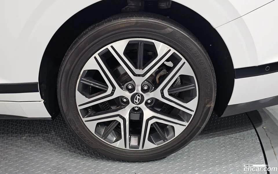 Hyundai Grandeur 2.5 2WD 2023 — миниатюра 5