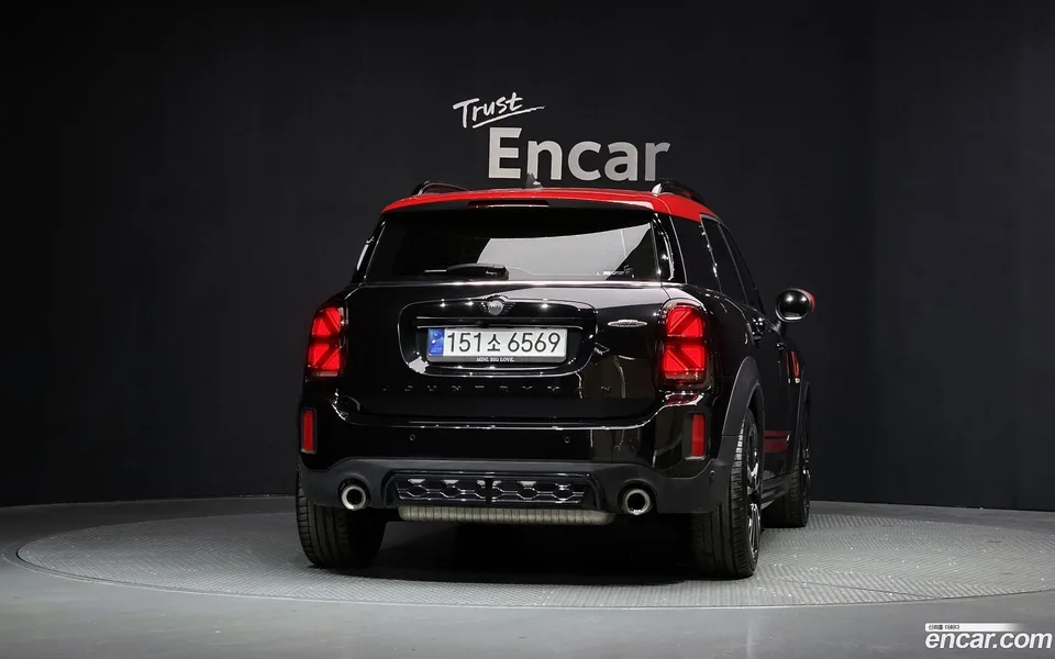 MINI Cooper S Countryman JCW 2024 — миниатюра 4