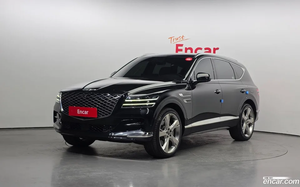 Genesis GV80 2.5T AWD 2023 — фото 1, купить с доставкой в Москву