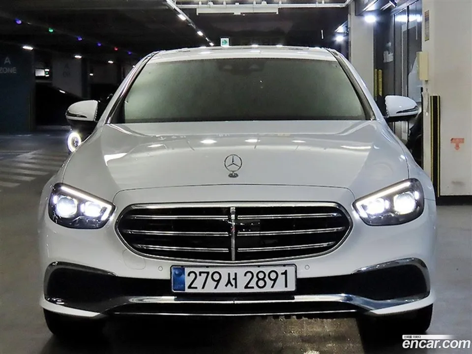 Mercedes-Benz E-Class E250 2022 — миниатюра 2