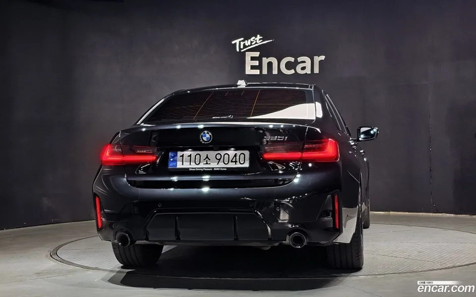 BMW 3 Series 320i M 2023 — миниатюра 4