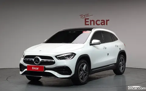 Mercedes-Benz GLA-Class 2023 buy in Moscow