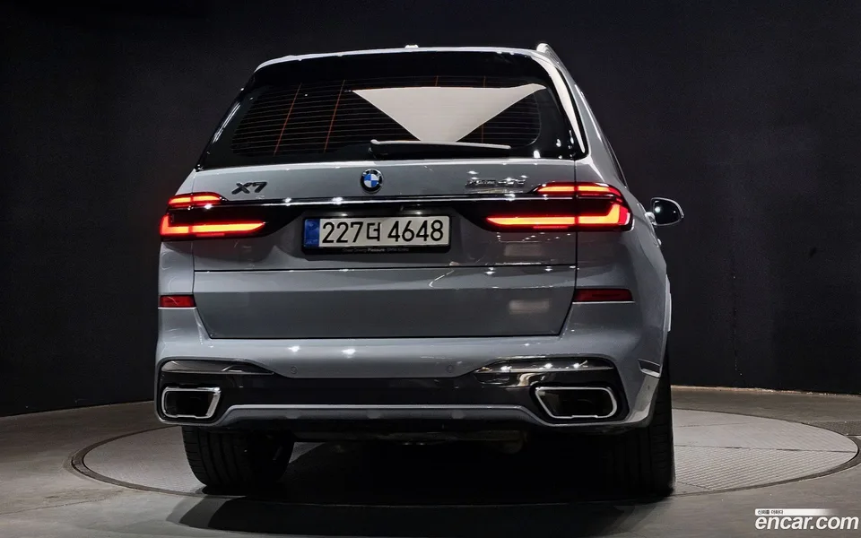 BMW X7 xDrive 40d M 6 2025 — миниатюра 2
