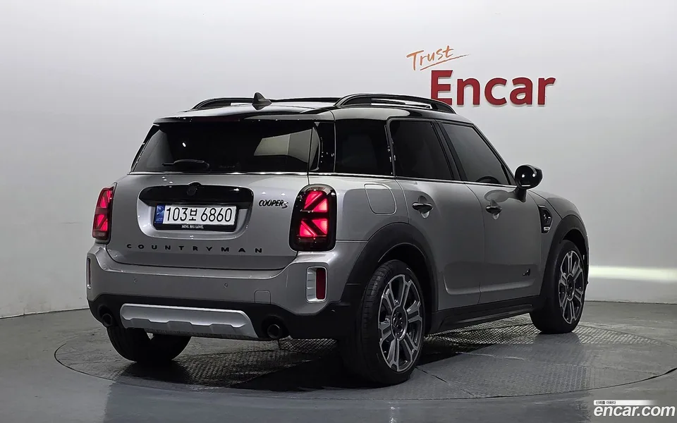 MINI Cooper S Countryman ALL4 2023 — миниатюра 2