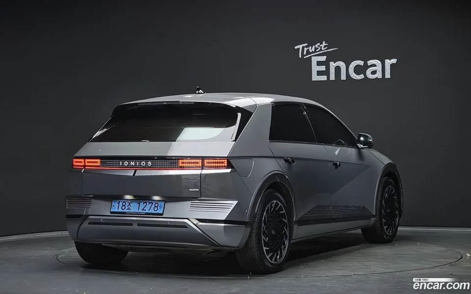 Hyundai Ioniq 5 AWD 2022 — миниатюра 2