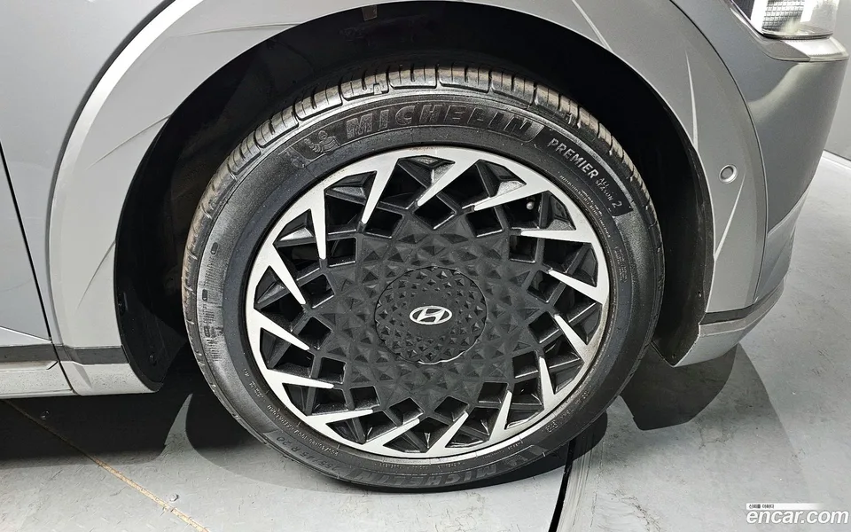 Hyundai Ioniq 5 AWD 2022 — миниатюра 5