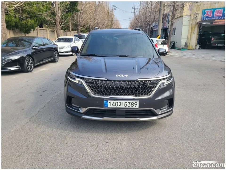 Kia Carnival 9 2022 — миниатюра 2