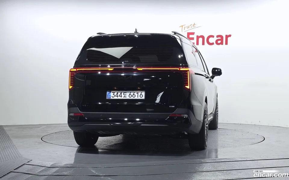 Kia Carnival 7 X Line 2025 — миниатюра 4