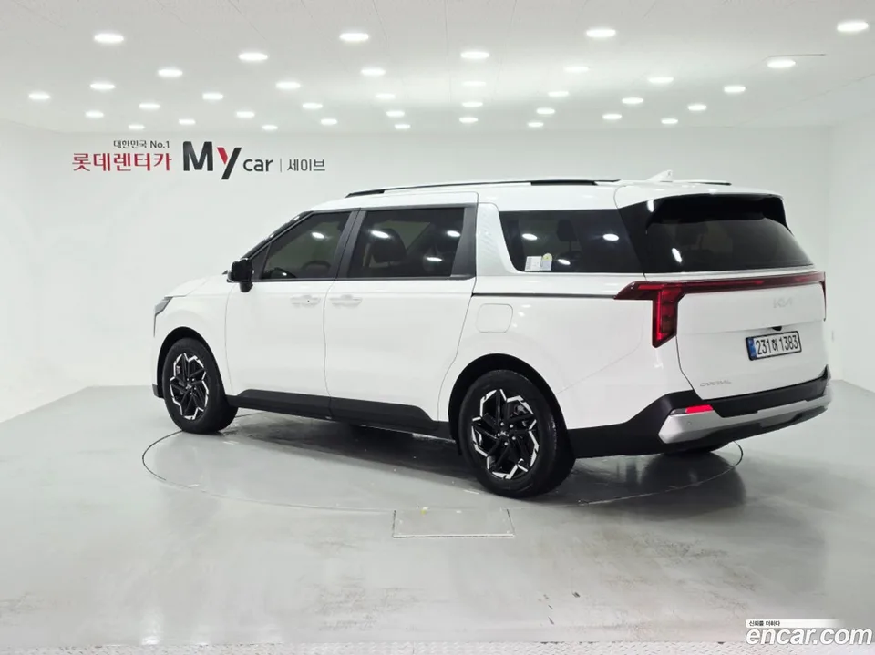 Kia Carnival 9 2025 — миниатюра 3