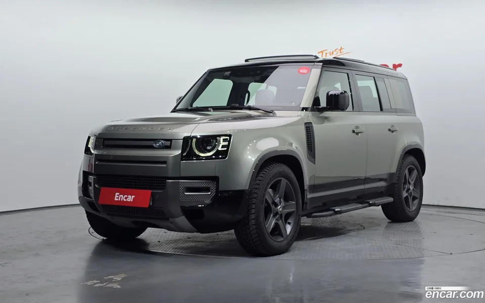 Land Rover Defender (L663) 110 D250 X- SE 2025 — фото 1, купить с доставкой в Москву