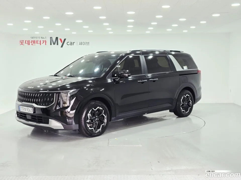 Kia Carnival 9 2025 — фото 1, купить с доставкой в Москву
