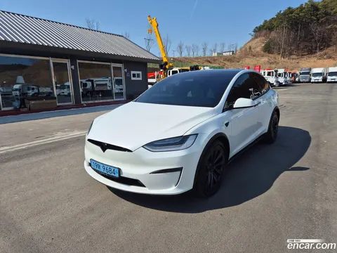 Tesla Model X 2023 купить в Москве