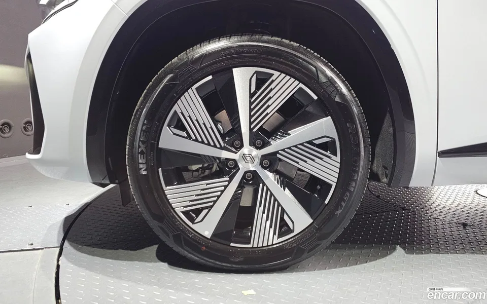 Renault Samsung Grand Koleos 2.0 2WD 2025 — миниатюра 5
