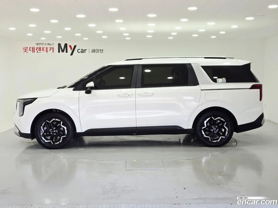Kia Carnival 9 2025 — миниатюра 2