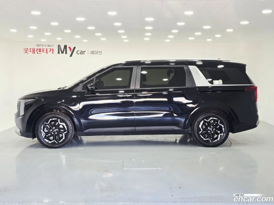 Kia Carnival 9 2025 — миниатюра 2