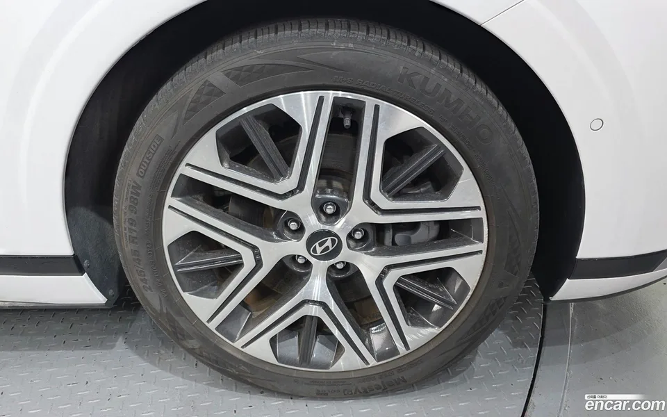 Hyundai Grandeur 3.5 LPG 2WD 2023 — миниатюра 5