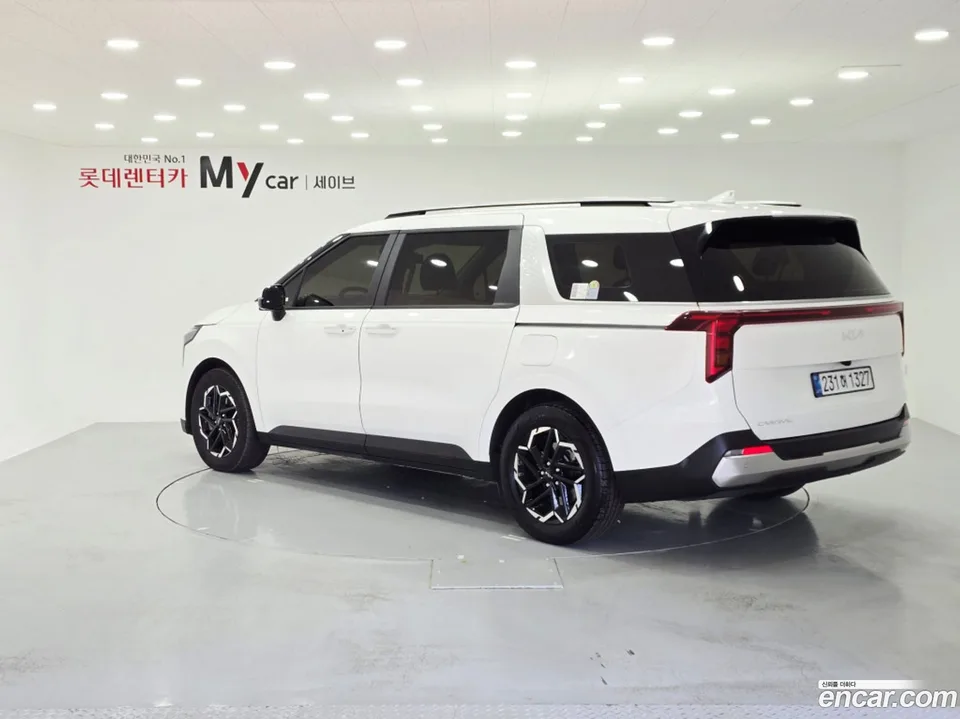 Kia Carnival 9 2025 — миниатюра 3