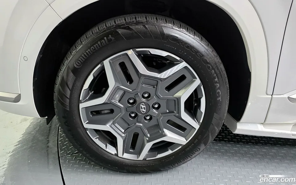 Hyundai SantaFe HEV 1.6 2WD 2023 — миниатюра 5