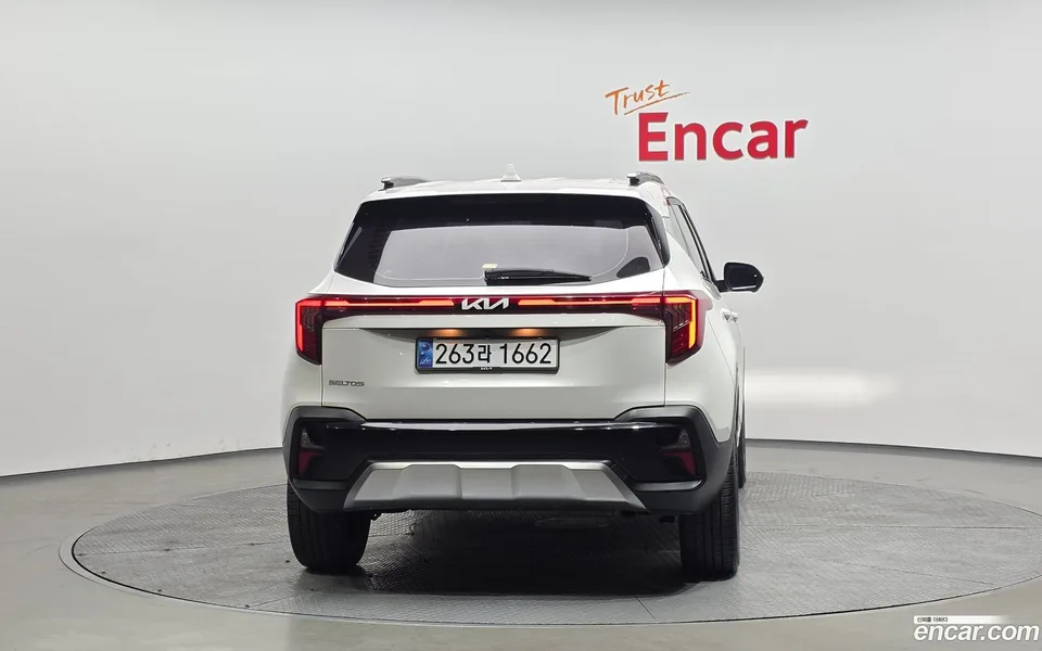Kia Seltos 1.6 2WD 2023 — миниатюра 4