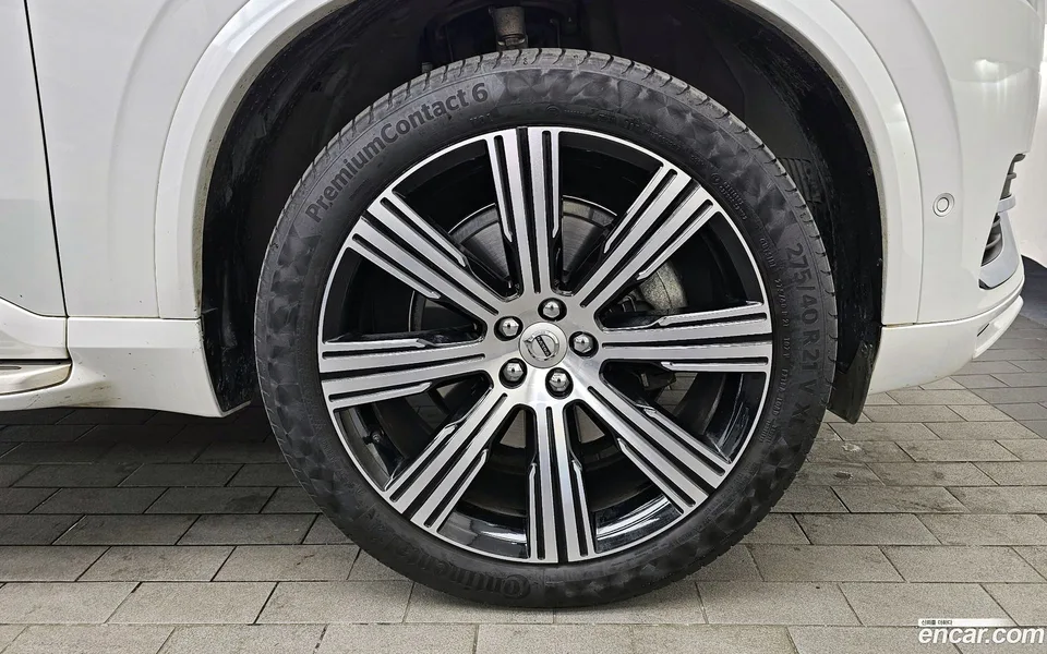 Volvo XC90 B6 2022 — миниатюра 5