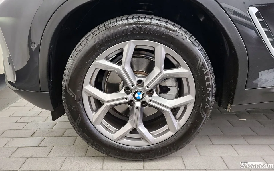 BMW X3 xDrive 20i 2022 — миниатюра 5