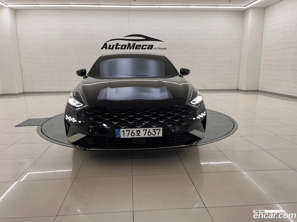 Kia K8 2.5 2WD 2022 — фото 1, купить с доставкой в Москву