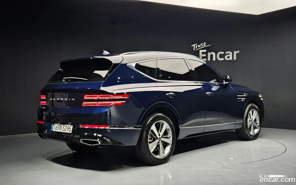 Genesis GV80 2.5T 2WD 2022 — миниатюра 2