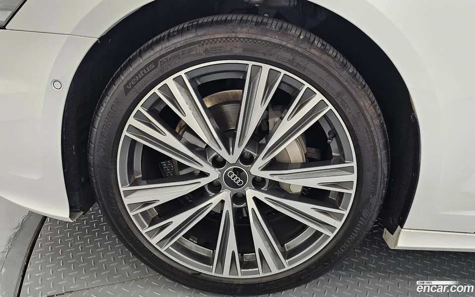 Audi A6 40 TDI 2023 — миниатюра 5