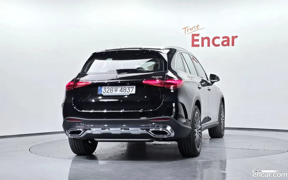 Mercedes-Benz GLC-Class GLC300 4MATIC AMG Line 2025 — миниатюра 4