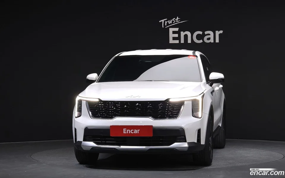 Kia Sorento HEV 1.6 4WD 2023 — миниатюра 3