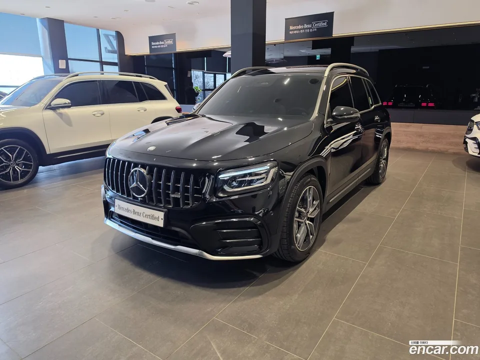 Mercedes-Benz GLB-Class AMG GLB35 4MATIC 2025 — фото 1, купить с доставкой в Москву