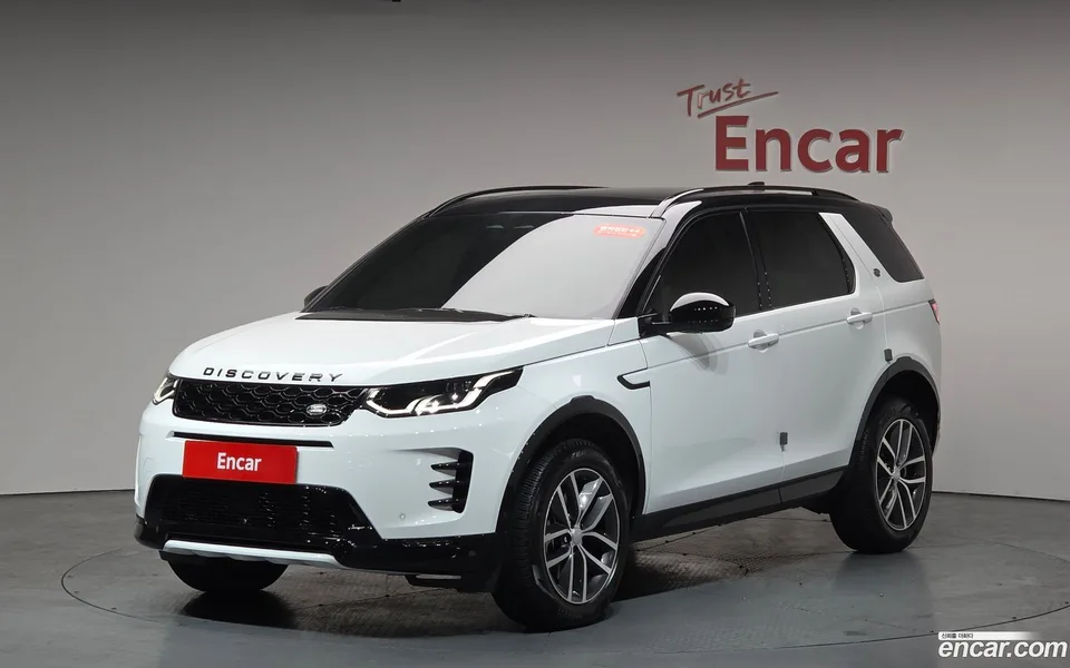 Land Rover Discovery Sport P250 SE 2025 — фото 1, купить с доставкой в Москву