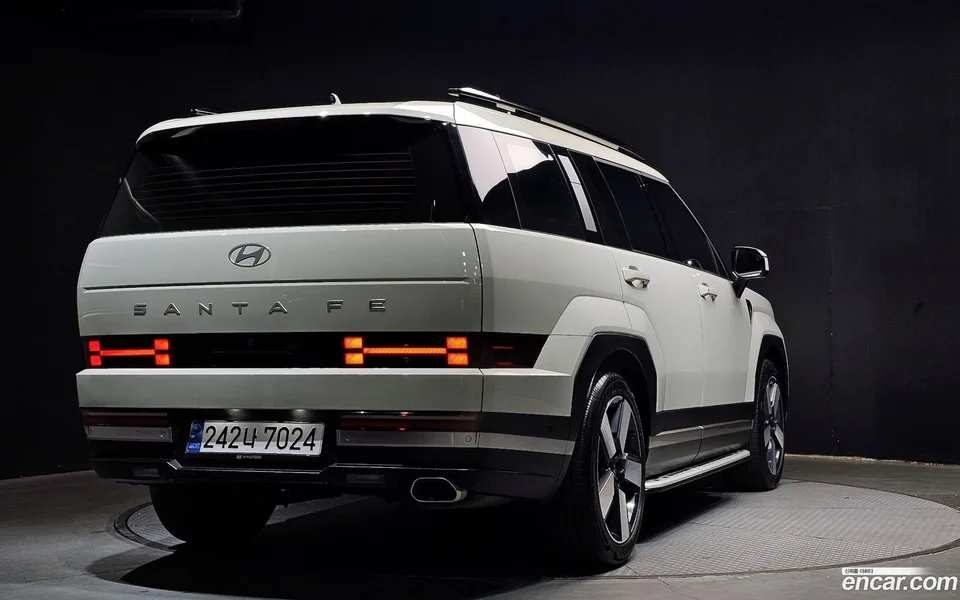 Hyundai SantaFe 2.5T 2WD 2024 — миниатюра 2