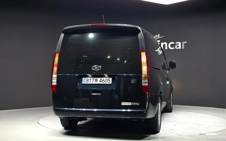 Hyundai Staria 5 2024 — миниатюра 4