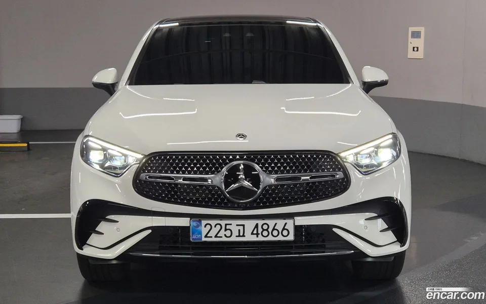 Mercedes-Benz GLC-Class (X254) GLC300 4MATIC 2025 — фото 1, купить с доставкой в Москву