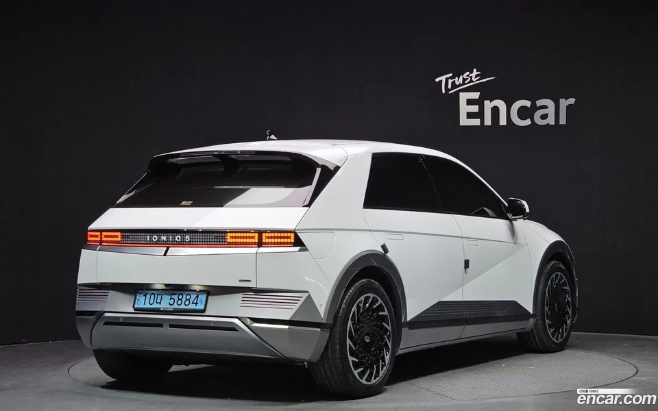 Hyundai Ioniq 5 AWD 2022 — миниатюра 2