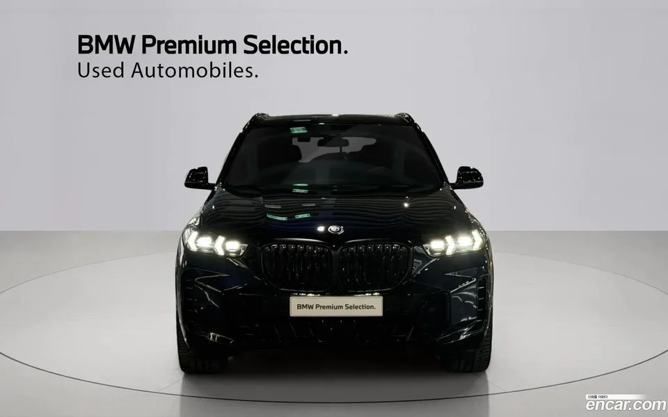 BMW X5 xDrive 50e M 2024 — миниатюра 3