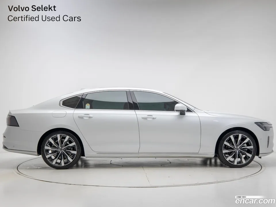Volvo S90 B5 2025 — миниатюра 4